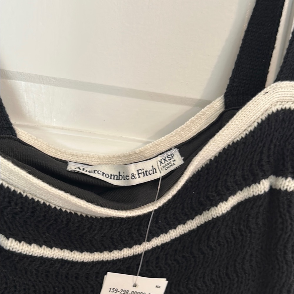 Abercrombie knit summer Black and White Striped Dress - Picture 3 of 5